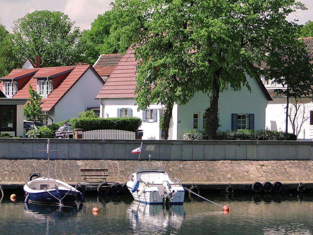 Auster, Direkt Am Alten Strom Rostock Dış mekan fotoğraf